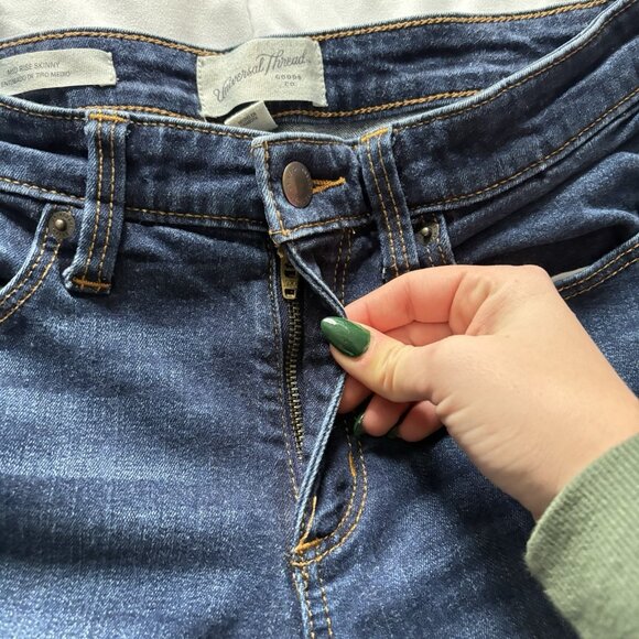 Universal Thread Target Jeans Womens 6 28R Blue Denim Pockets Mid Rise Skinny - Picture 3 of 10